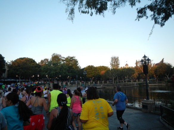 2015 Disneyland Half Marathon 012