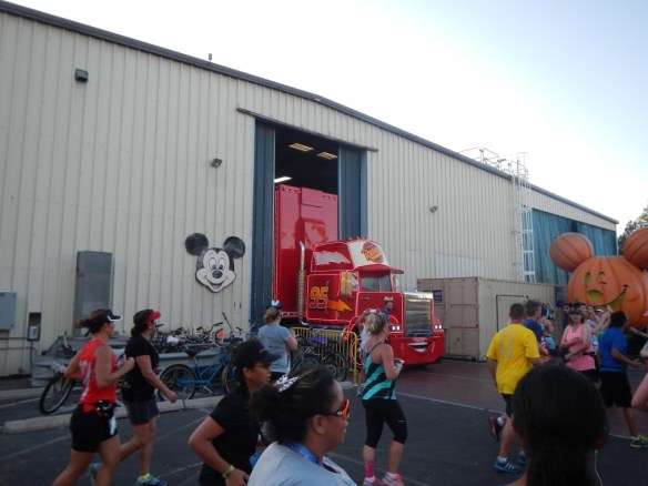 2015 Disneyland Half Marathon 021