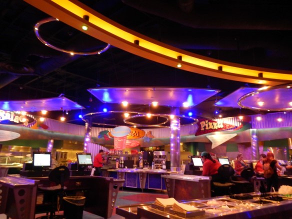 2015 Disneyland Half Marathon 10th Anniversary Party 003